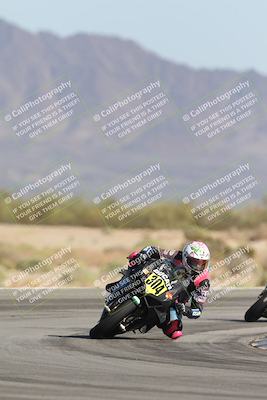 media/Oct-04-2025-CVMA (Sat) [[408bcdd6e4]]/Race 13-Amateur Supersport Open/